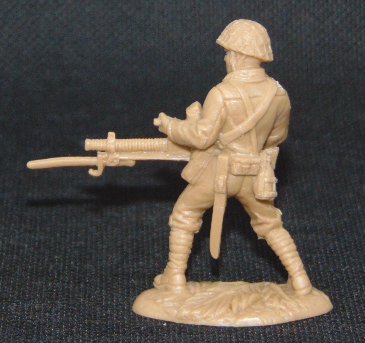 Banzai!!! World War II Japanese Plastic Toy Soldiers Project